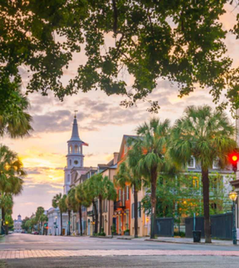 Charleston, SC, street view, a serene locale for personal injury lawyers.